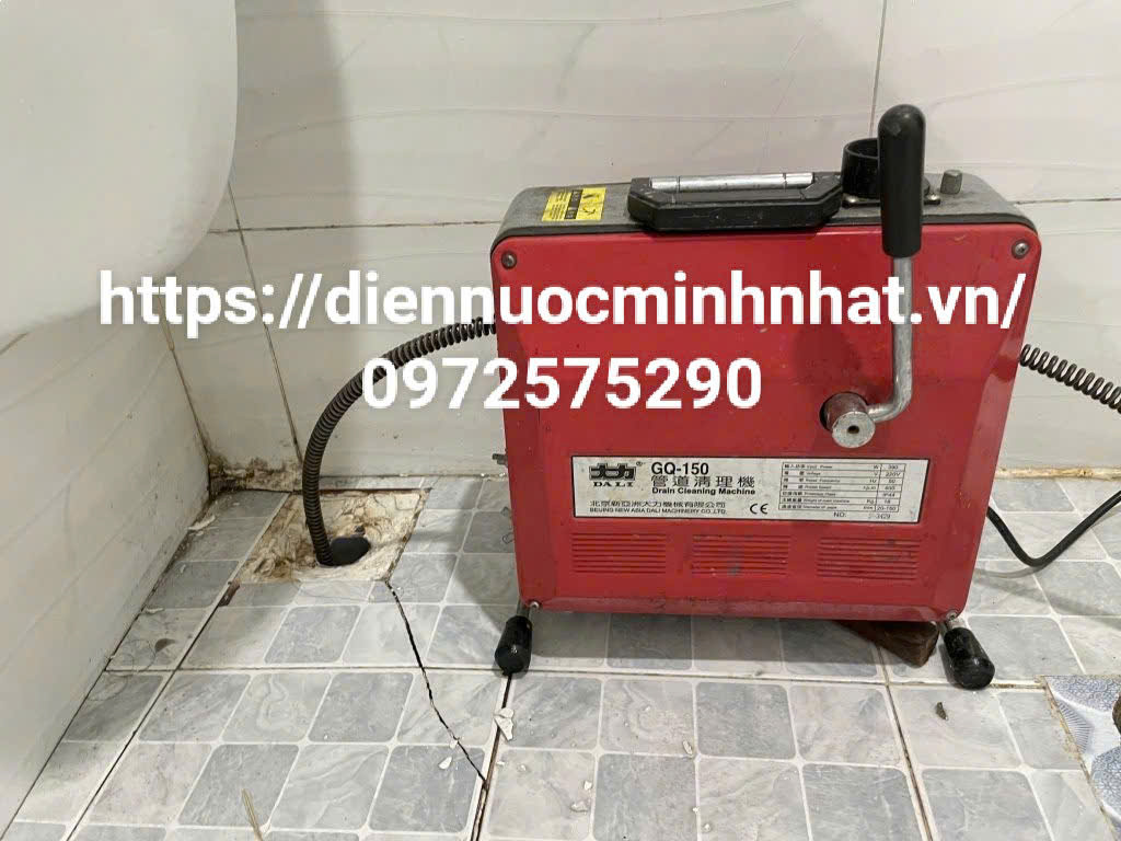 Thông cống tại Tây Hồ