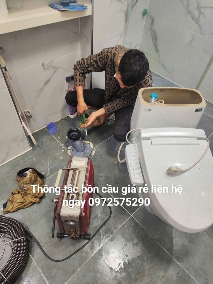 Khách đánh rơi đồ vật vào bồn cầu, ko thể thông bằng phương pháp thông thường