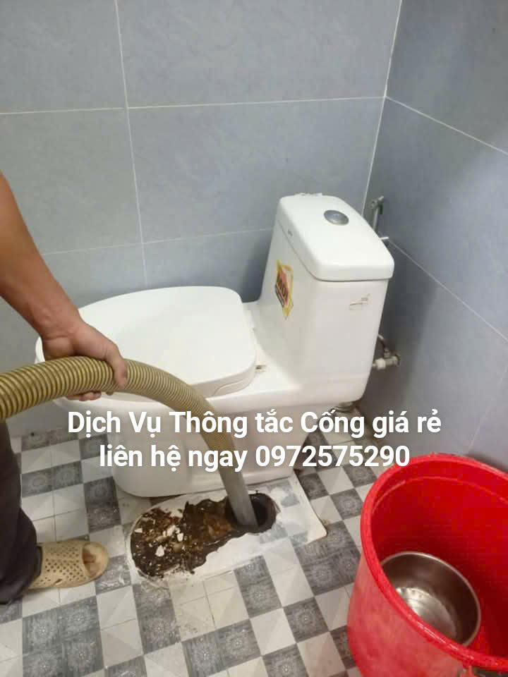 Thông tắc cống hút bể phốt tại quận Long Biên