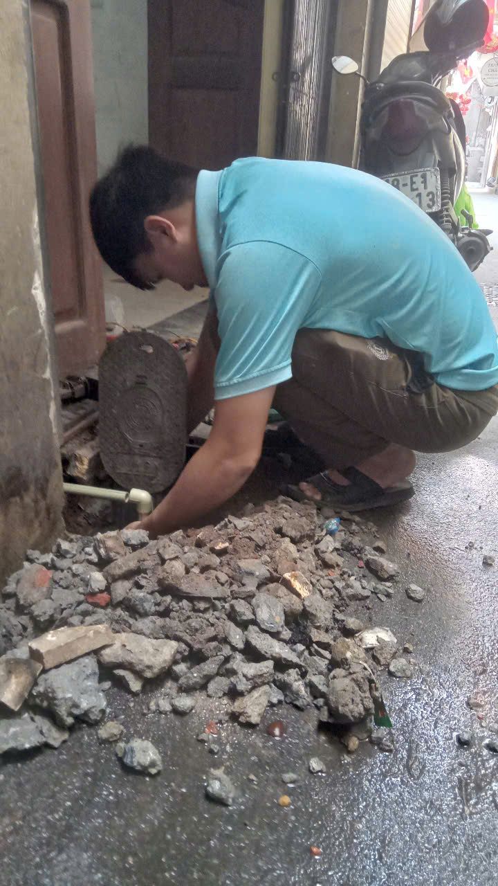 Thợ sửa điện nước tại 